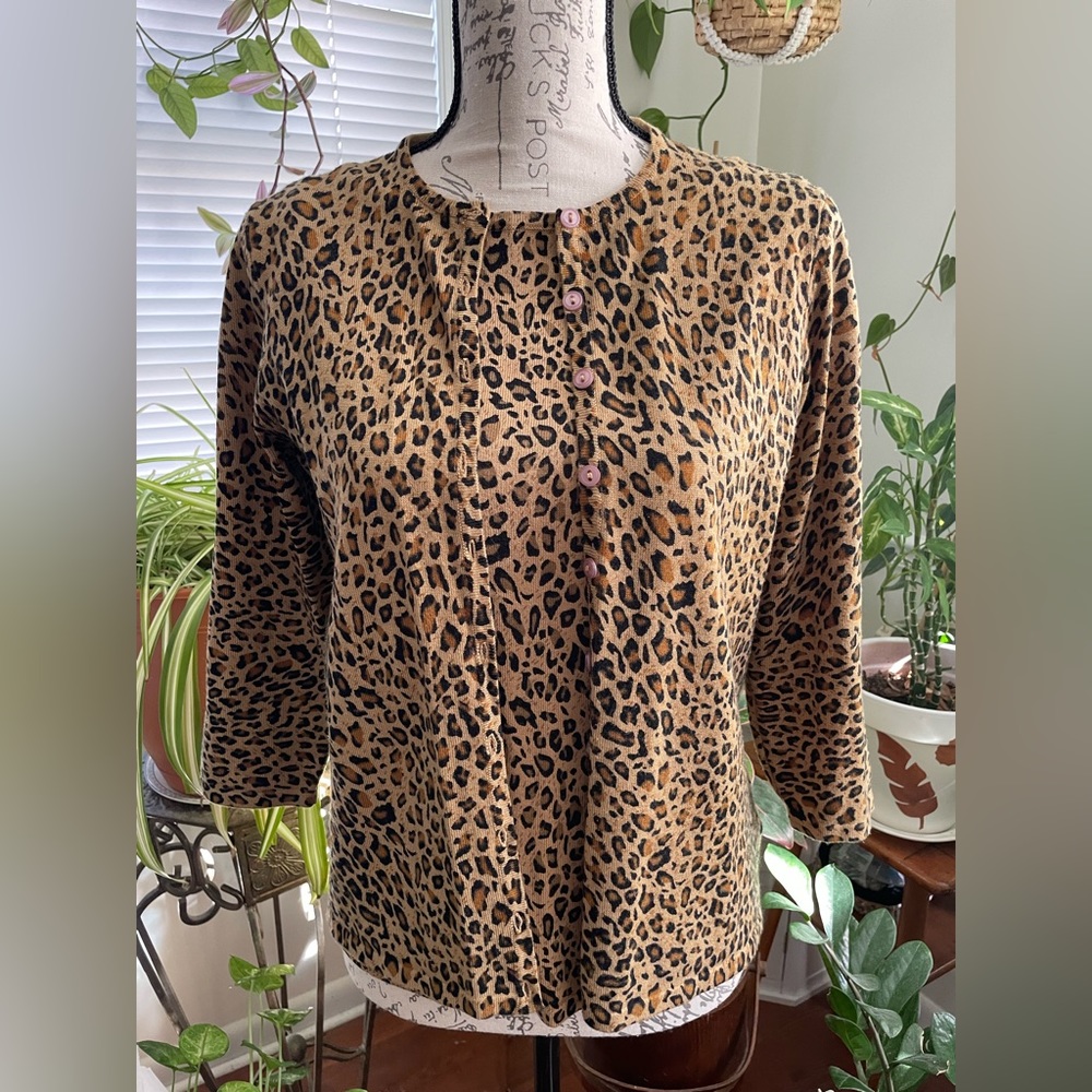 Vintage Cardigan set in Leopard print sz S